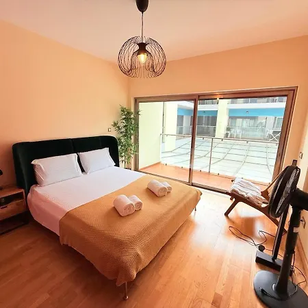 The Flow House - Arade River * Portimao